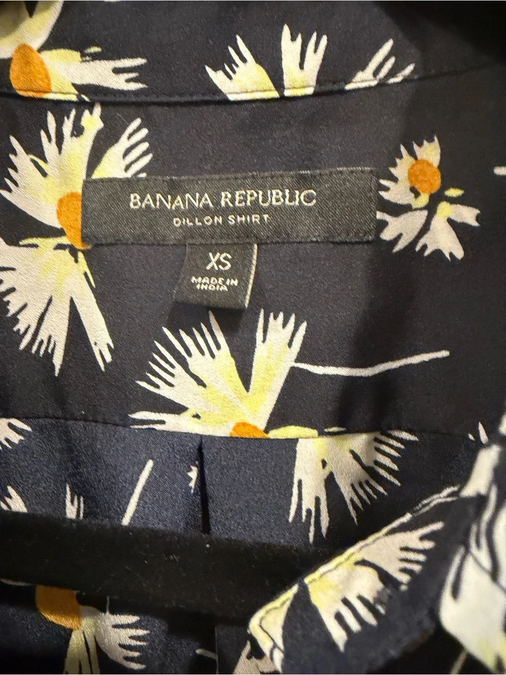 Banana Republic Navy Floral Dillon Shirt with White and Yellow Daisies